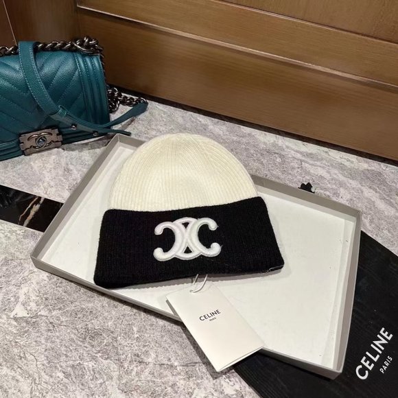💎✨AUTHENTIC✨💎CELINE hat - Picture 1 of 9